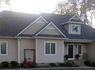 211 Duke Rd, Martin, TN 38237