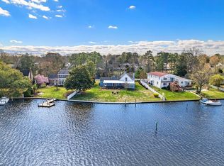 421 Elizabeth Lake Dr, Hampton, VA 23669