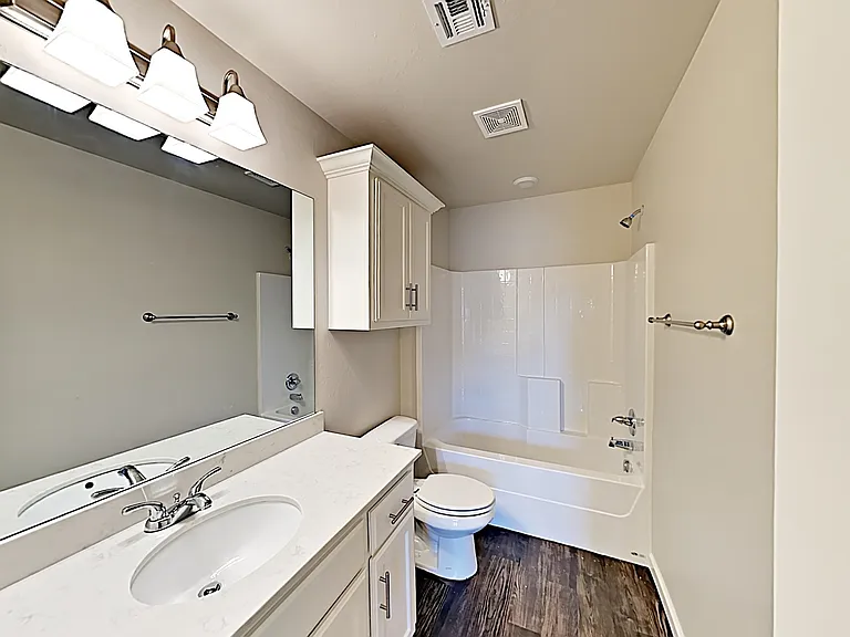 4920 Avion Ct — Photo 8