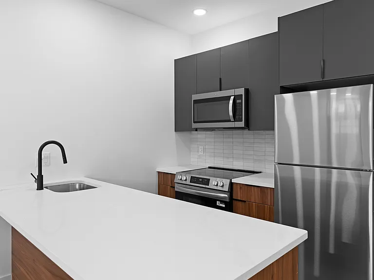 4503 N 19th St #2 — Photo 12