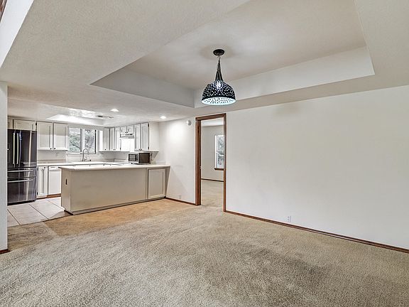 2nd image of 10713 Griffith Park Dr NE
