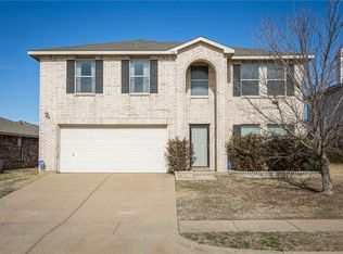524 Merton Ct, Crowley, TX 76036