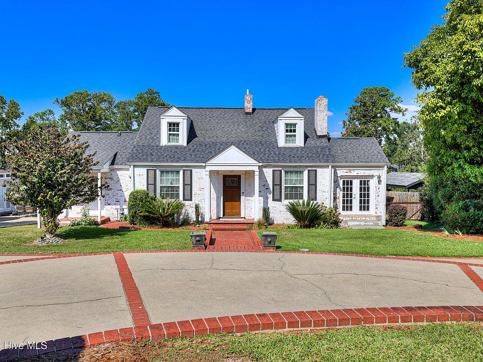 1st image of 3011 Fox Spring Road