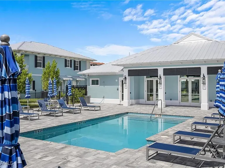 26370 Coco Cay Cir #203 — Photo 38
