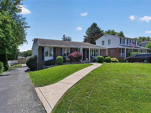 2nd image of 34 Mohawk Dr