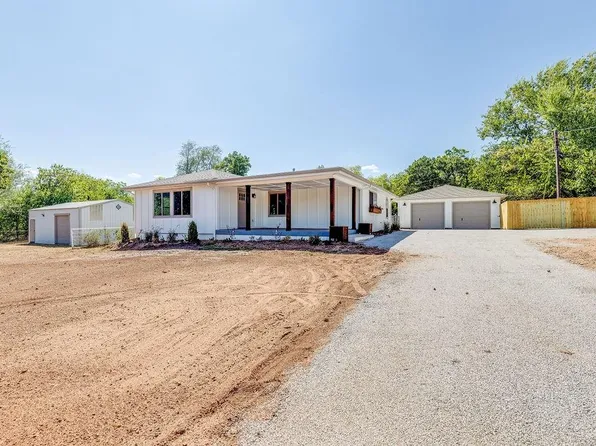 2129 N Council Rd, Newcastle, OK 73065