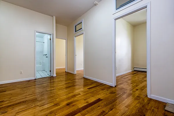 Rented by Nooklyn NYC LLC | media 56