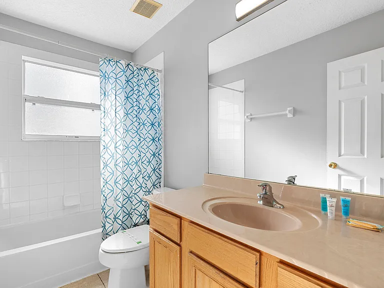 2646 Emerald Island Blvd — Photo 34