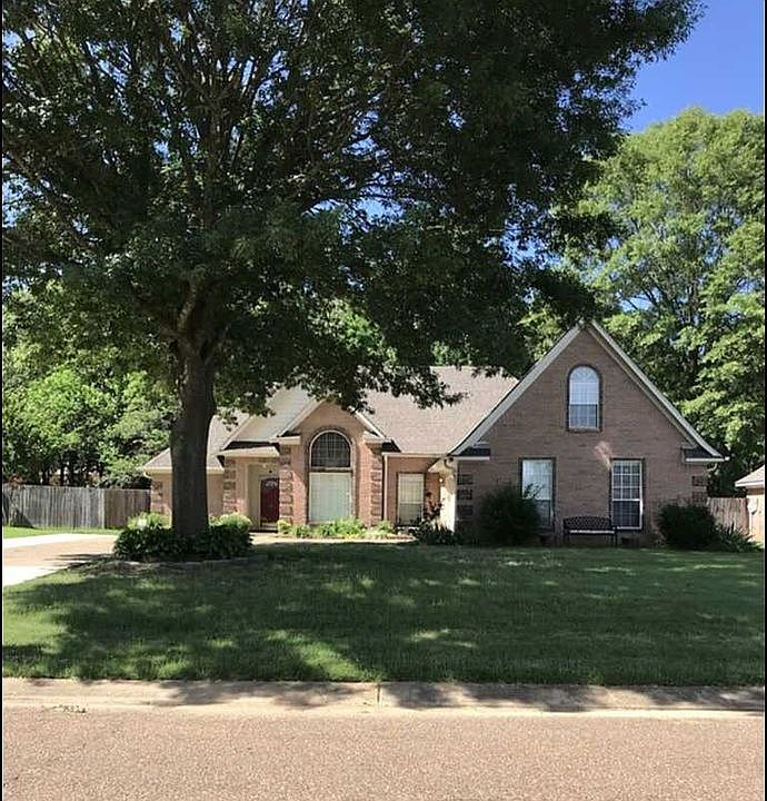 1st image of 7070 Amber Dr