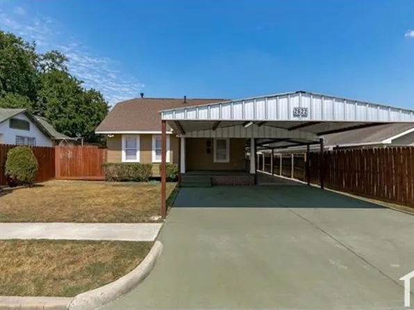 2622 Virginia St, Baytown, TX 77520