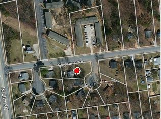 7 Pyracantha Ct, Greensboro, NC 27405