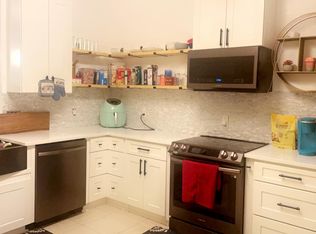 7819 Melvin Rd, Jacksonville, FL 32210