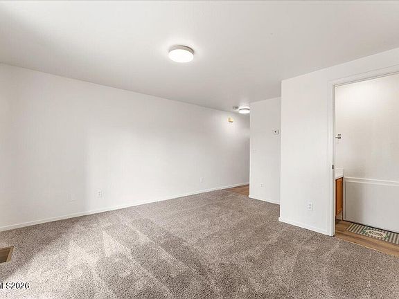 5th image of 3903 Village Dr #3907