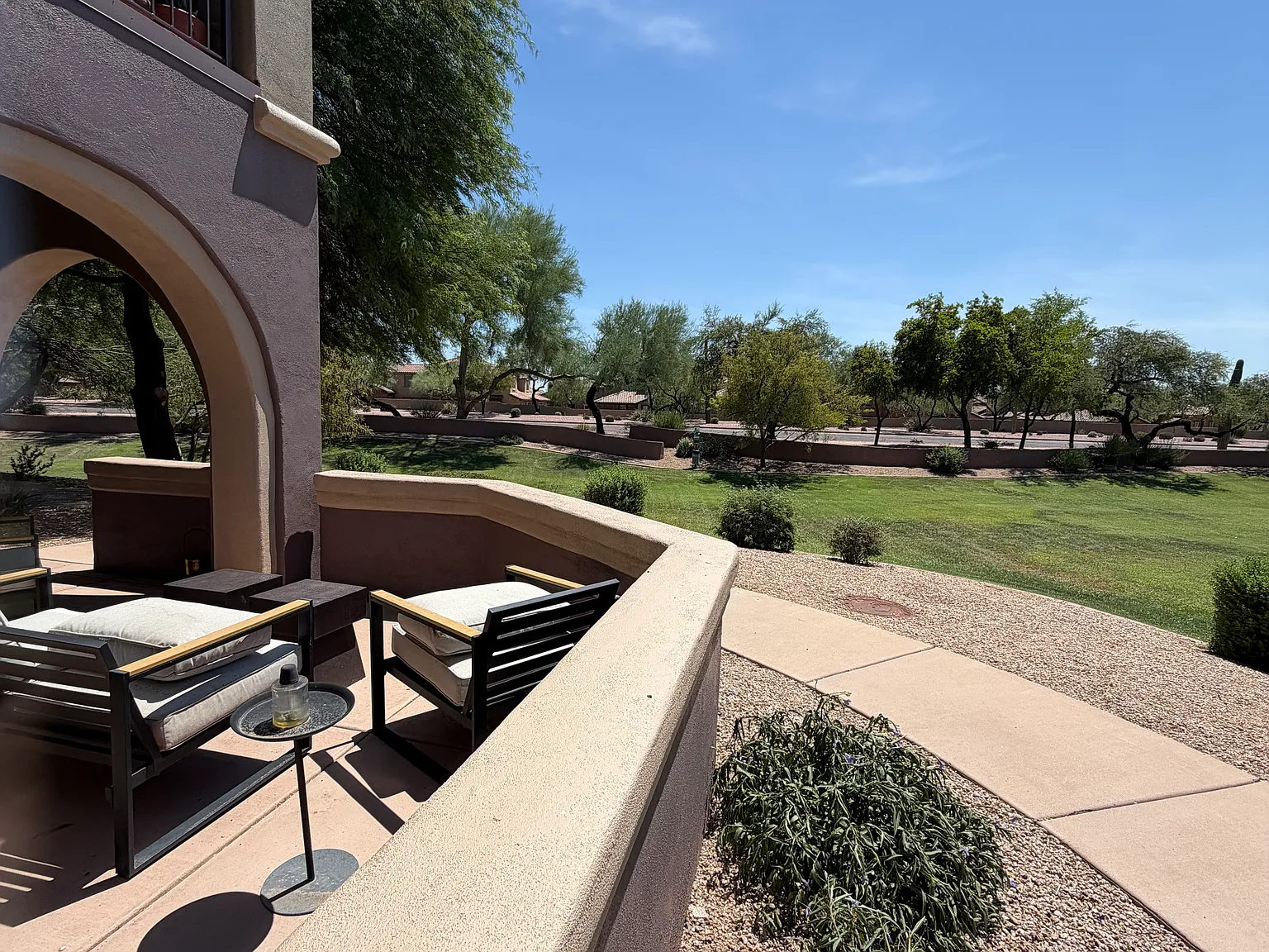 2 bed, 1386 sqft, $2,500 — Photo 3