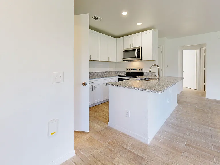 Arbors at Lee Vista — Photo 83