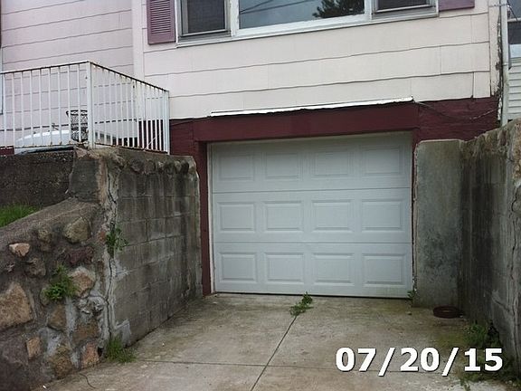 4th image of 1003 New York Ave
