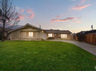 2320 Belvedere Ave, Bakersfield, CA 93304