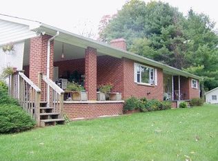 127 Mace Dollar Rd, West Jefferson, NC 28694