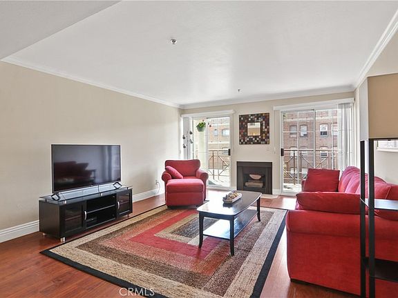 5th image of 801 Pine Ave Unit 310