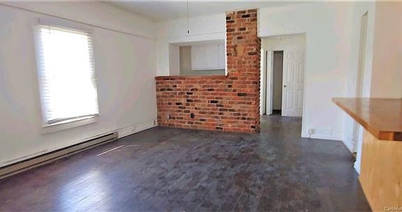 4th image of 74 Hill St