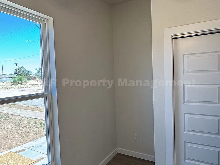 214 Fig Ave — Photo 23
