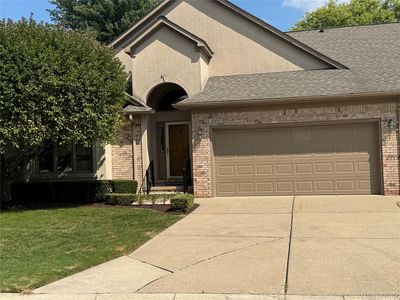 52870 S Hunters Pointe Dr #5, Macomb, MI, 48042
