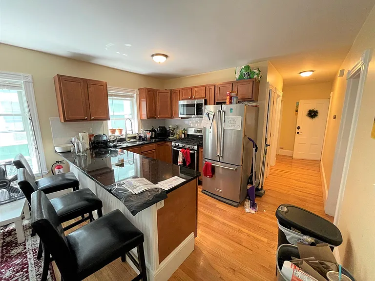 42 Gorham St — Photo 2