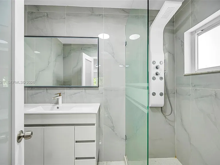 12525 SW 68th Ct — Photo 28