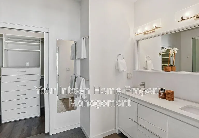71 Lucy St SE #4 — Photo 20