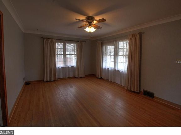 5th image of 348 19 1/2 Ave N