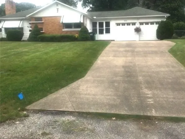 623 Bonnieview Ave, Alliance, OH 44601