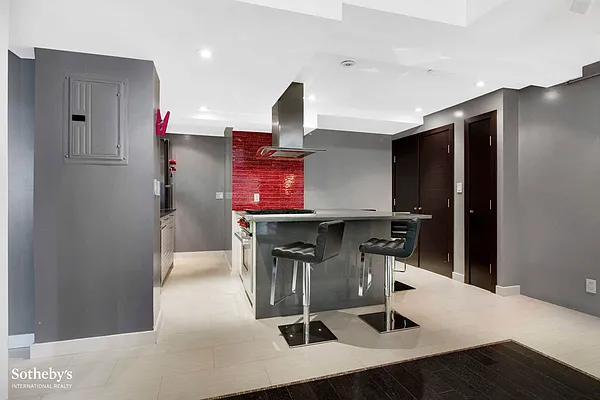 Rented by Sotheby's International Realty | media 21