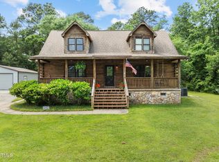 313 Stewarts Creek Rd, Raeford, NC 28376