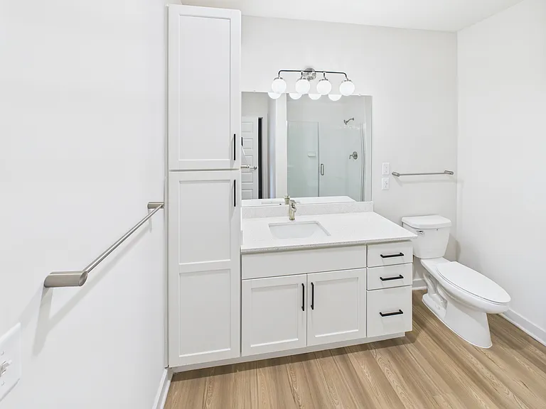 Yardley Flats — Photo 120