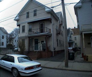 676 Chalkstone Ave, Providence, RI, 02908