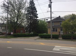 898 Deerfield Rd, Highland Park, IL 60035