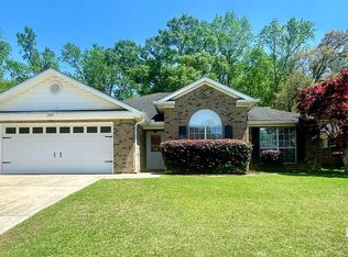 1549 Augusta Dr E, Mobile, AL 36695