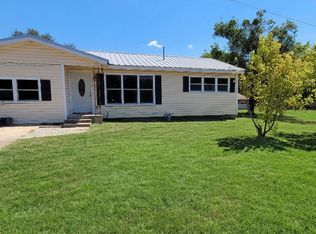 1410 Charles, Morgan, TX 76671