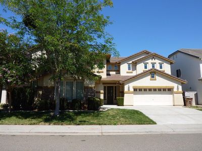 9635 Early Light Way, Elk Grove, CA, 95624