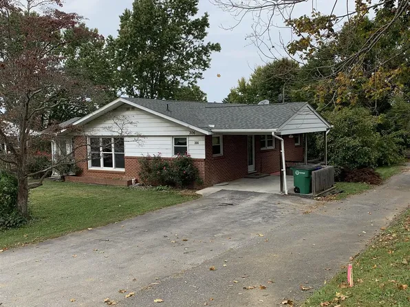 306 Highview St, Christiansburg, VA 24073