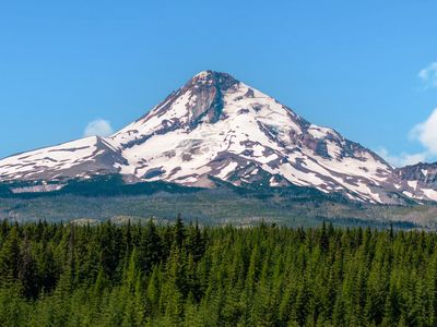 10200 Cooper Spur Rd, Mount Hood Parkdale, OR, 97041