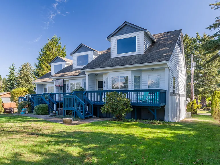 3979 NE Johns Ave — Photo 49