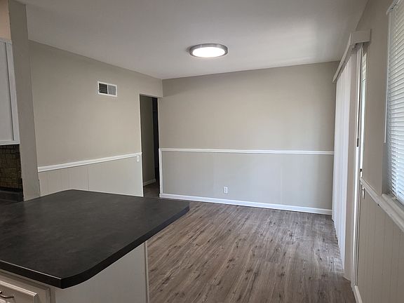 3rd image of 2259 Ainsworth Dr