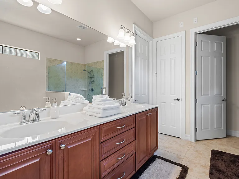 4127 Siena Cir — Photo 25