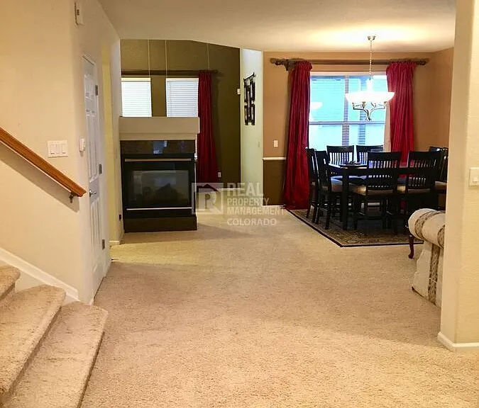 10799 Hickory Ridge Ln — Photo 3