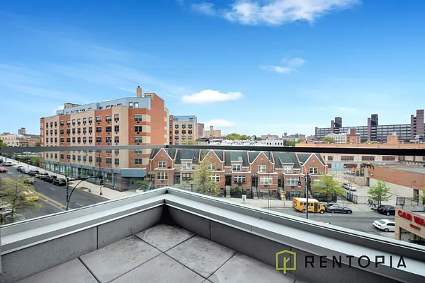 Rented by The KCI Group | media 29