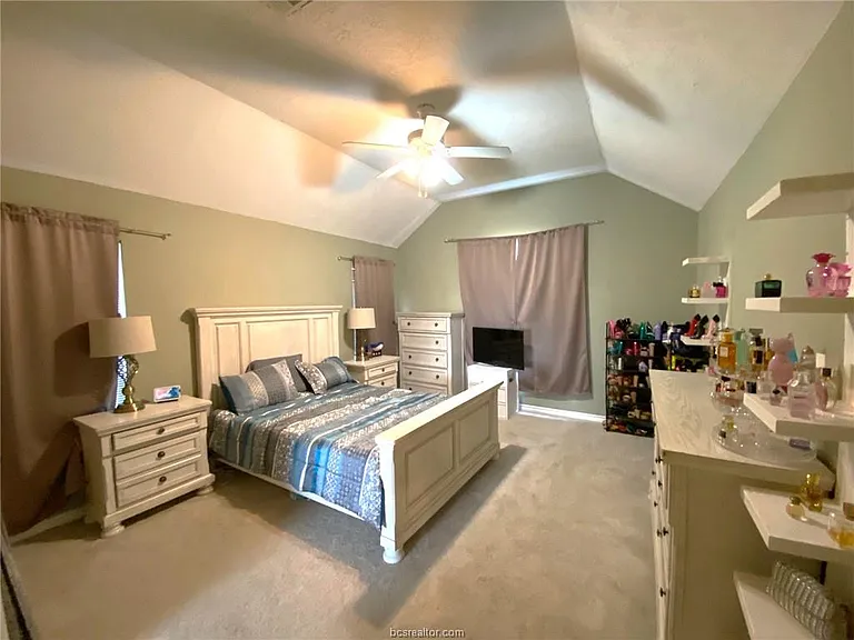 2309 Norham Dr — Photo 13