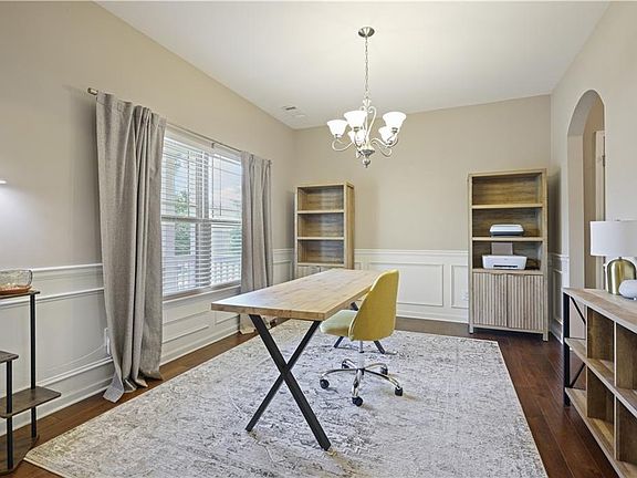5th image of 1241 Silvercrest Ct