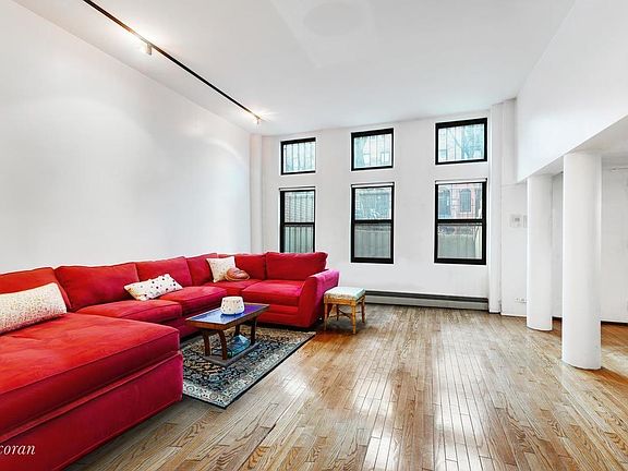 2nd image of 100 Manhattan Ave APT 1B