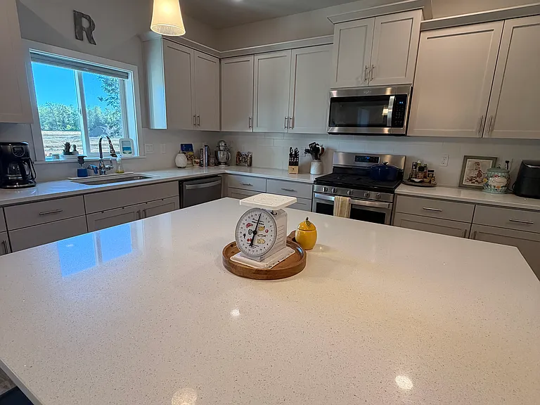 7193 SE Cheryl Ct — Photo 5
